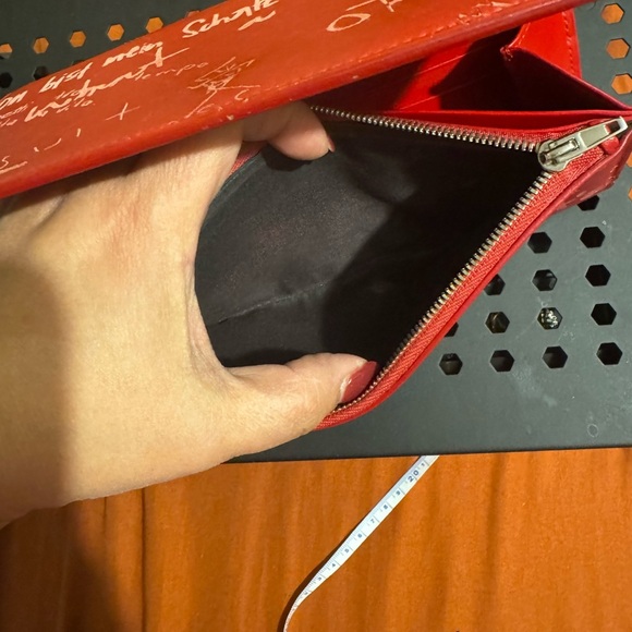 Balenciaga AJ Blackout Graffiti wallet - Picture 7 of 8